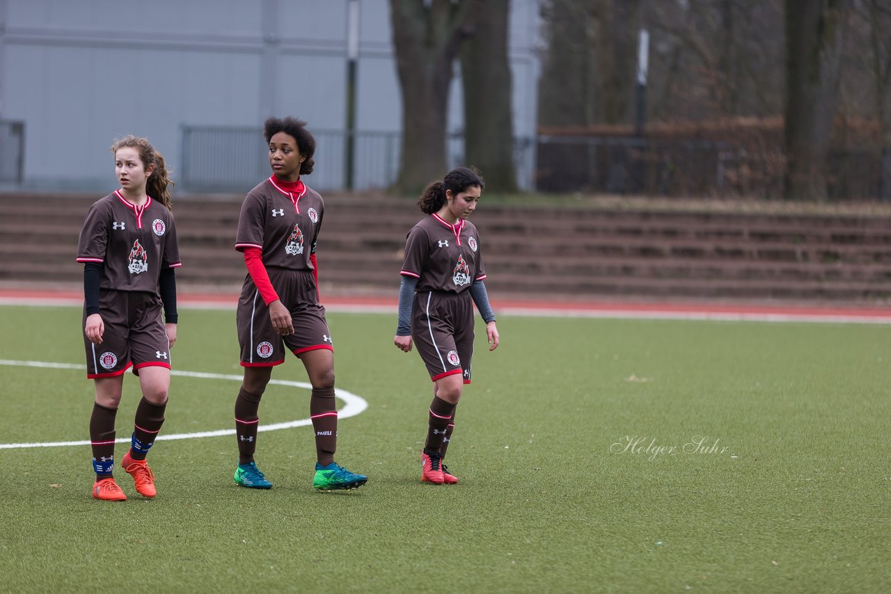 Bild 438 - B-Juniorinnen Walddoerfer - St.Pauli : Ergebnis: 4:1